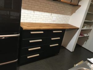 IKEA　カップボード　組み立て　DIY